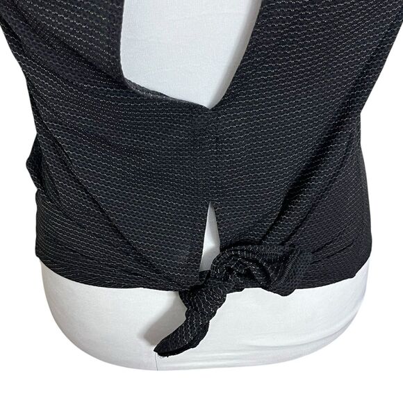 Welcome to my closet!This item has sold. - Picture 4 of 10